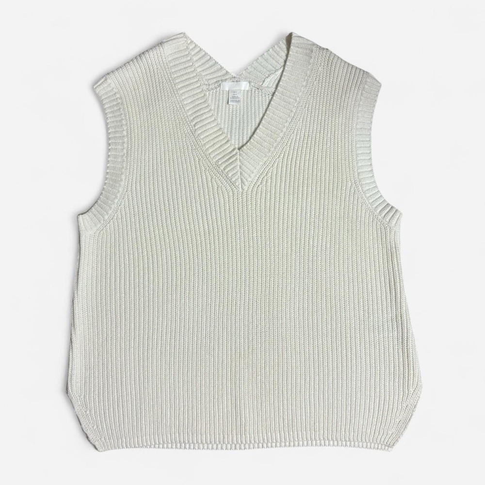 White/cream knit sweater vest - H&M (Size S)